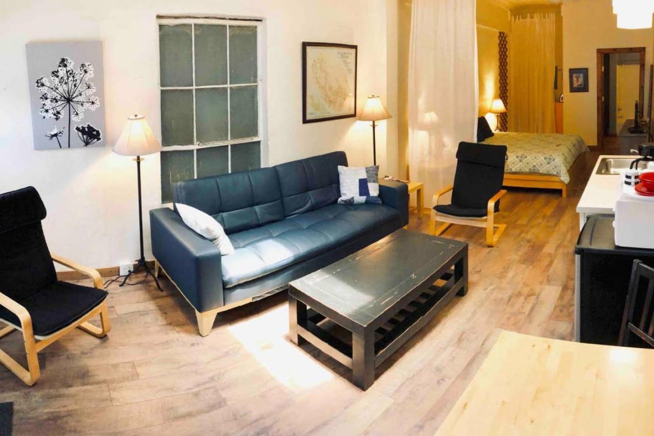 Апартаменти Loft 4 - 1 Of 5 Downtown Алпайн Екстер'єр фото